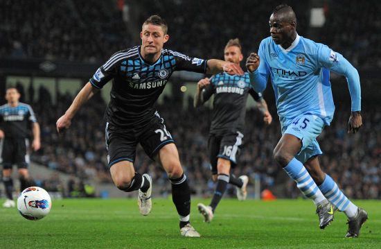 全球需求疲 全球需求疲